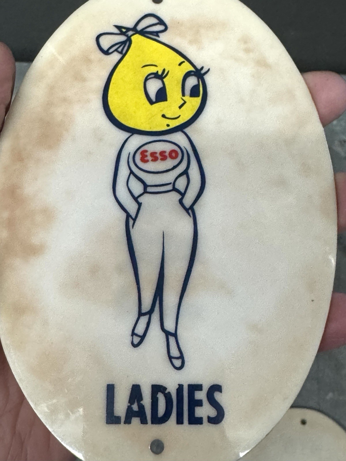 HTF Vintage Plastic Esso Ladies & Men Restroom Key Tags Happy & Mrs. Drop