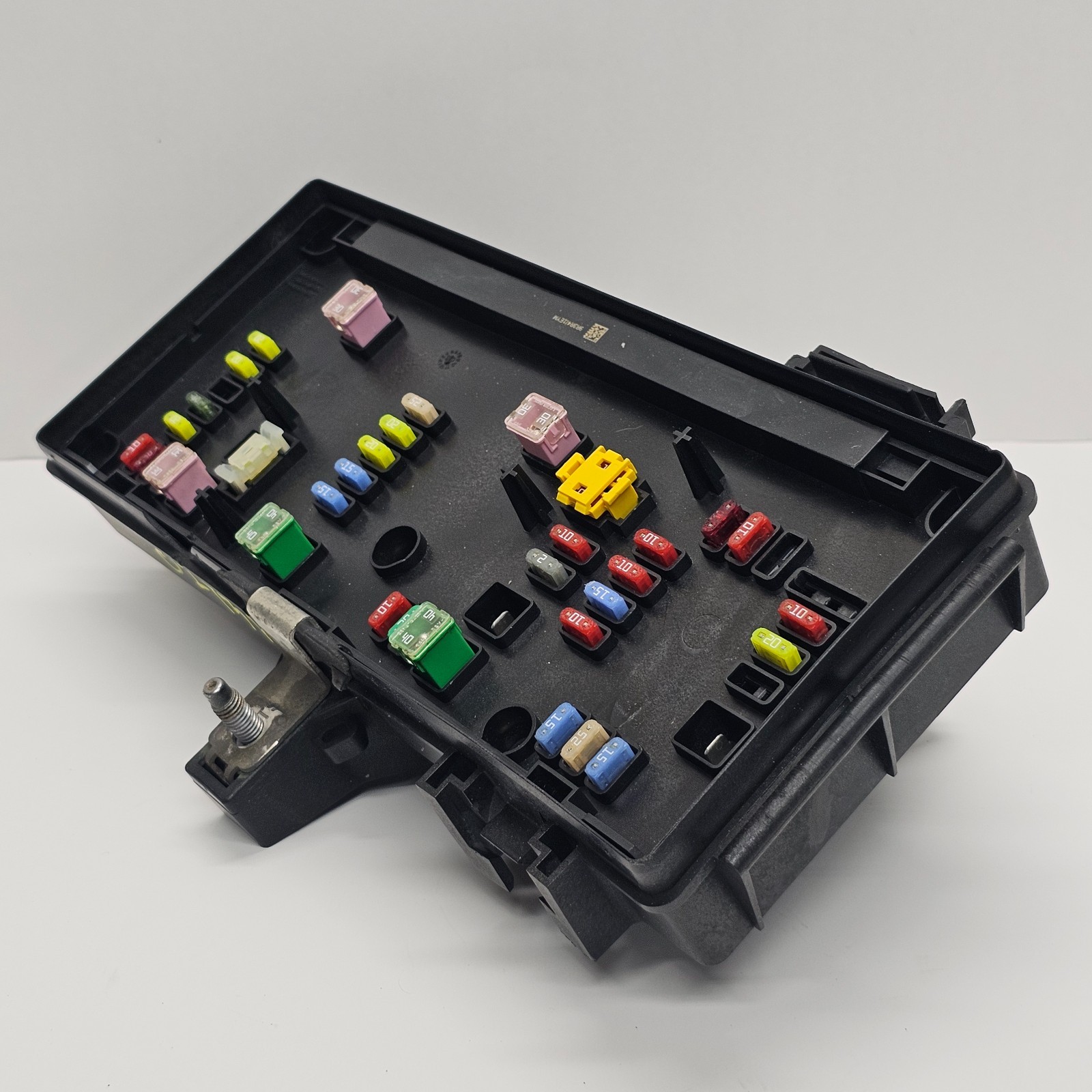 2006-2007 Dodge RAM TIPM Fuse Box TIPM Totally Integrated Power Module SEE NOTE