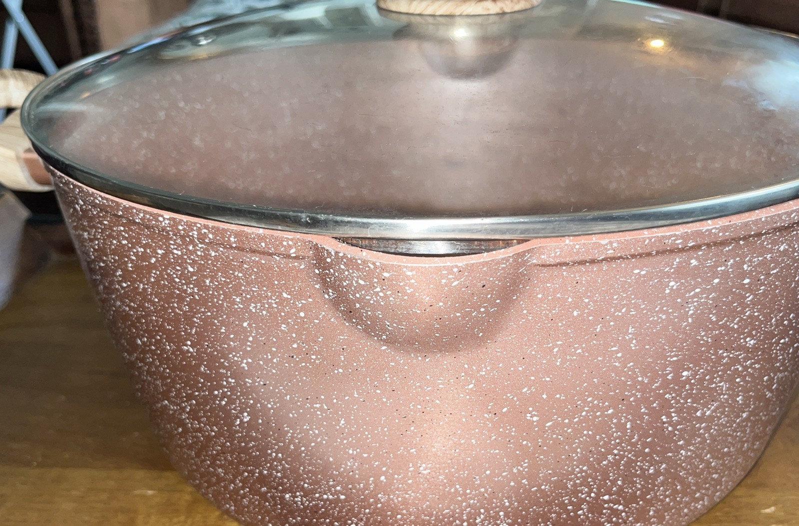 Country kitchen 5 Qt. Dutch Oven