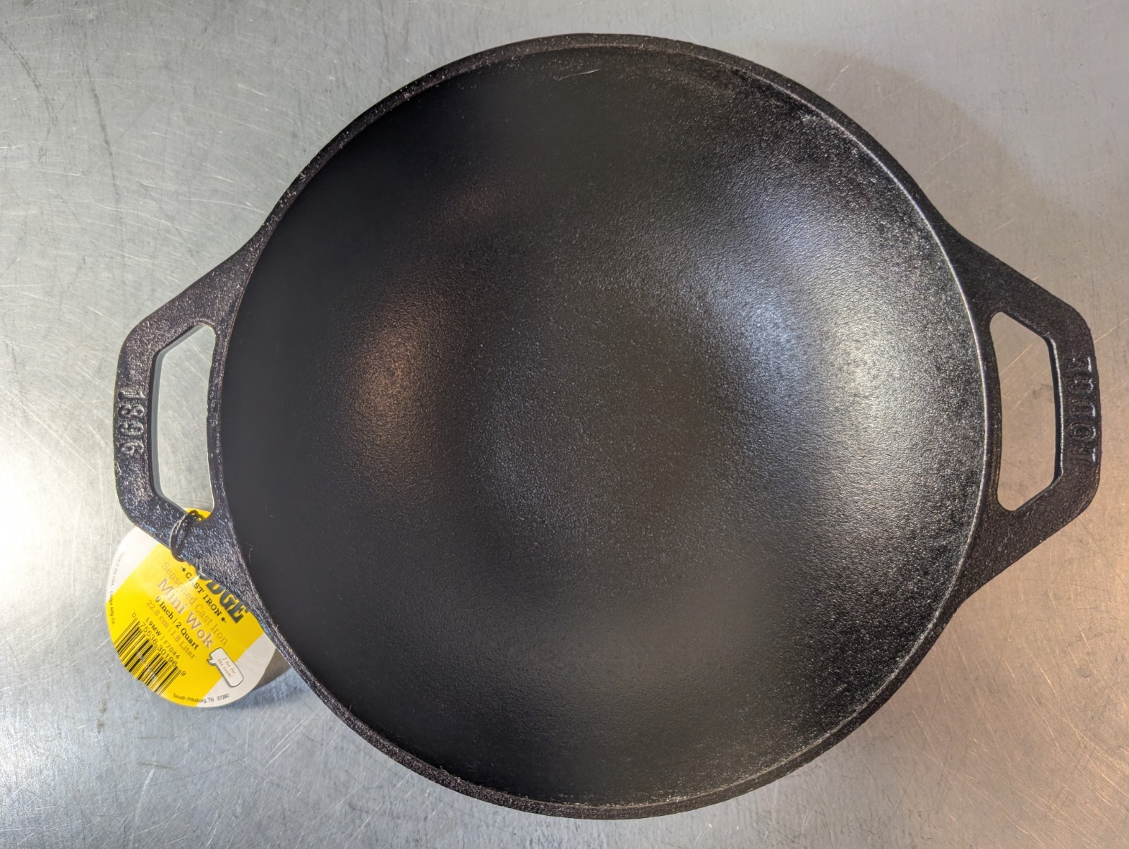 Lodge USA 9-Inch Seasoned Cast Iron Mini Wok Pan, New