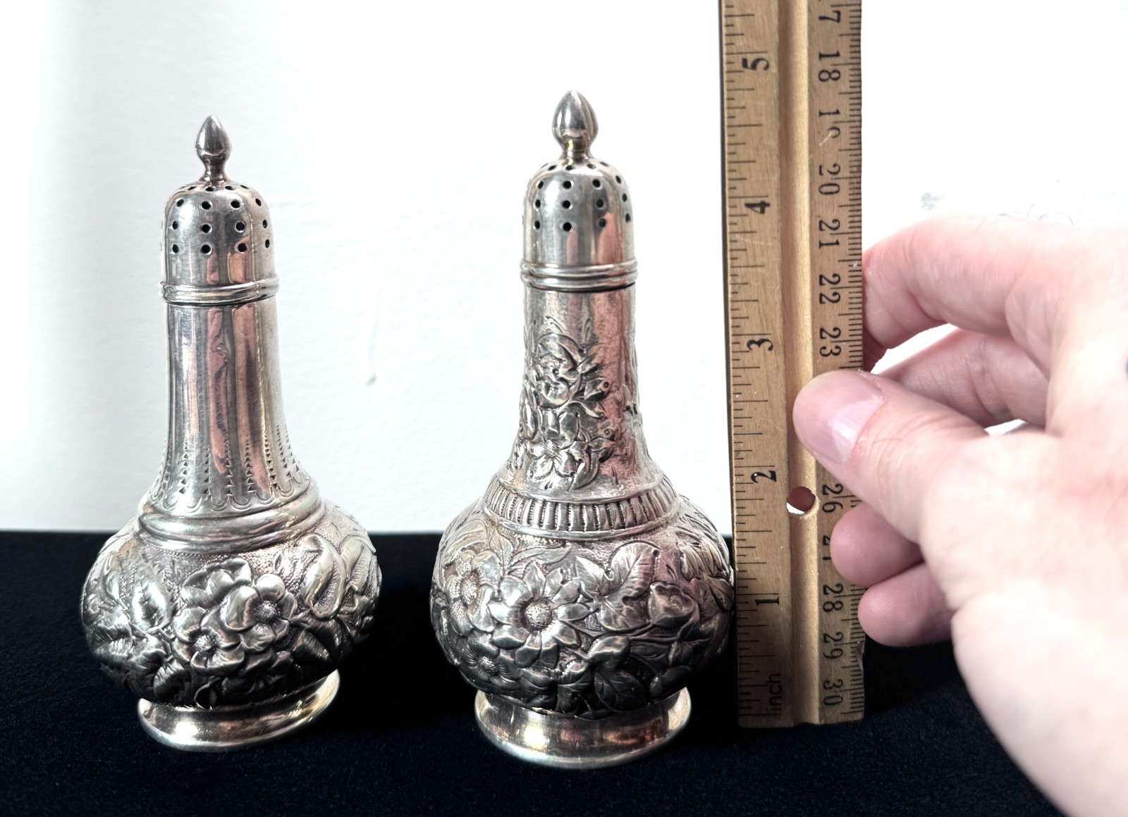 Tiffany & Co Sterling Silver Repousse Floral Salt & Pepper Shakers 5.96 ozt