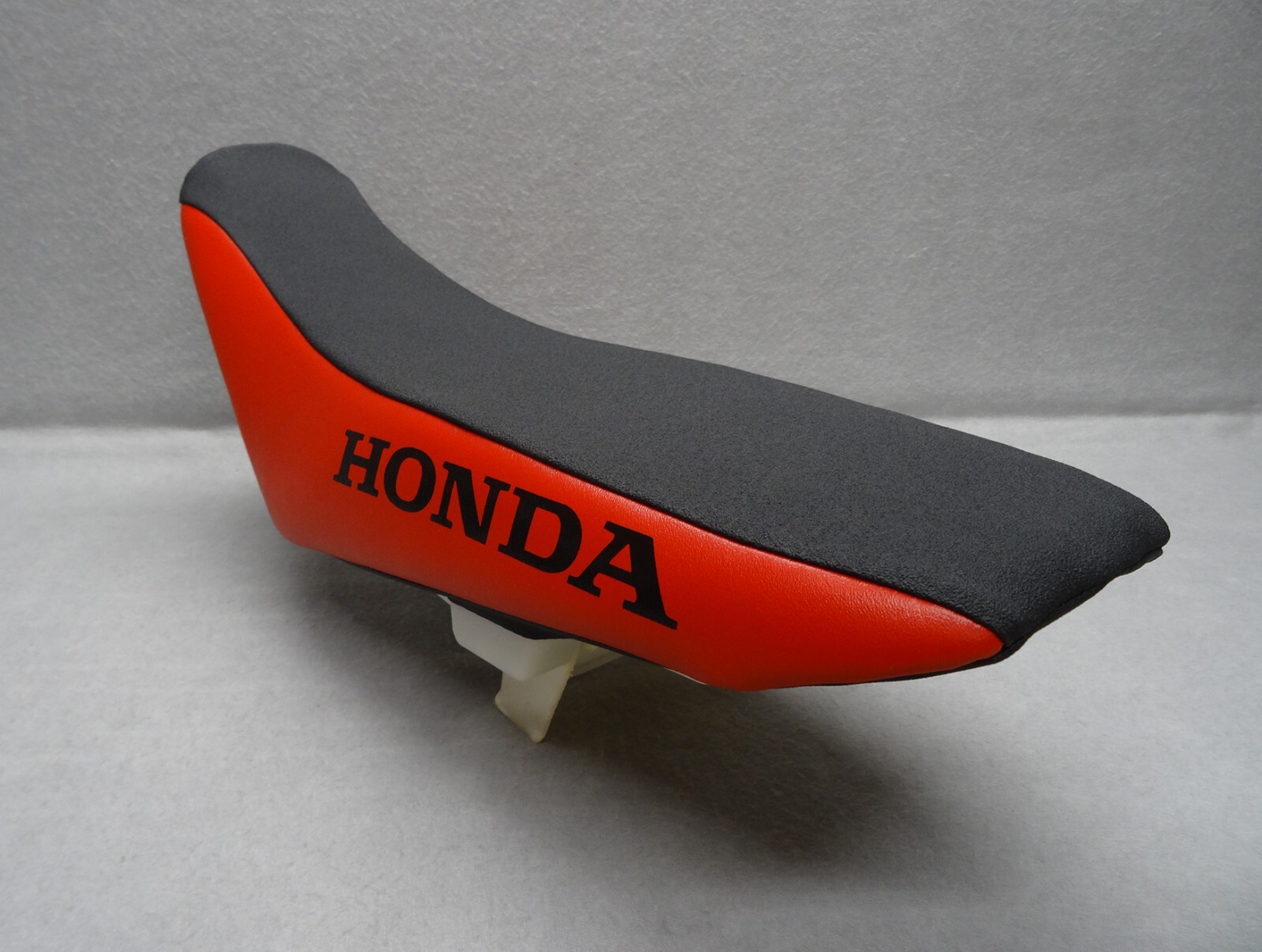 HONDA CRF80F CRF100F XR80r XR100r 2001 thru 2008 gripper top SEAT COVER 2004 05