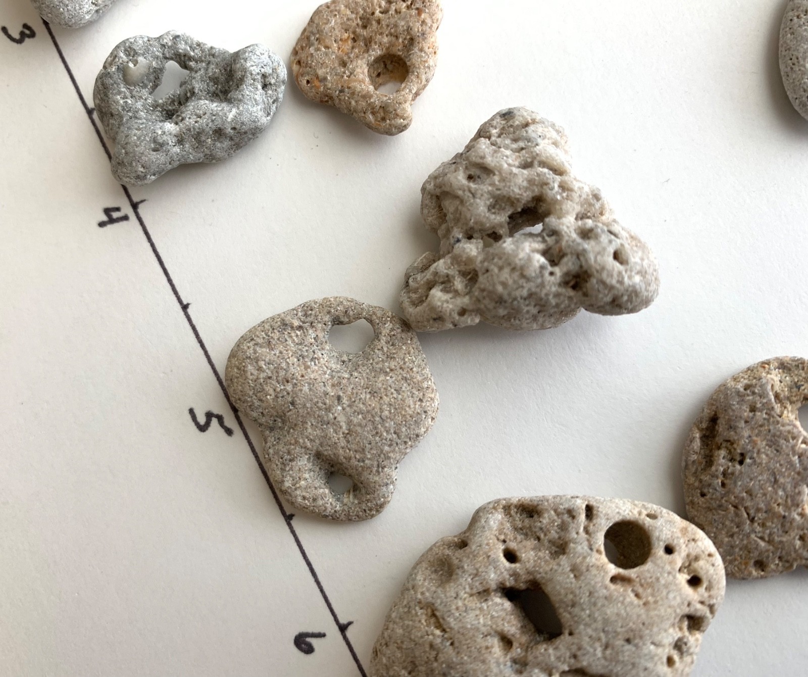 35 Adder Holey Beach Rocks Hag Stones Fairy Lucky Wish Magic Natural 1" #B1 US❤️