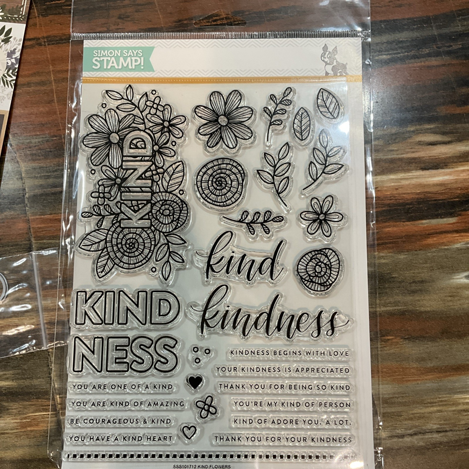 simon says stamps Kind Flowers Stamp And Craft Kit NIP