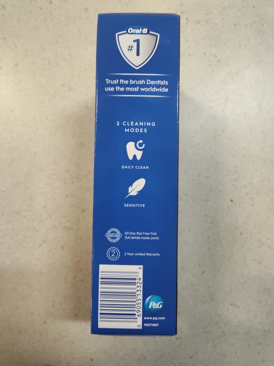 Oral-B Pro 500 Black Rechargeable Toothbrush 2 Modes 30 Second Quadrant Timer