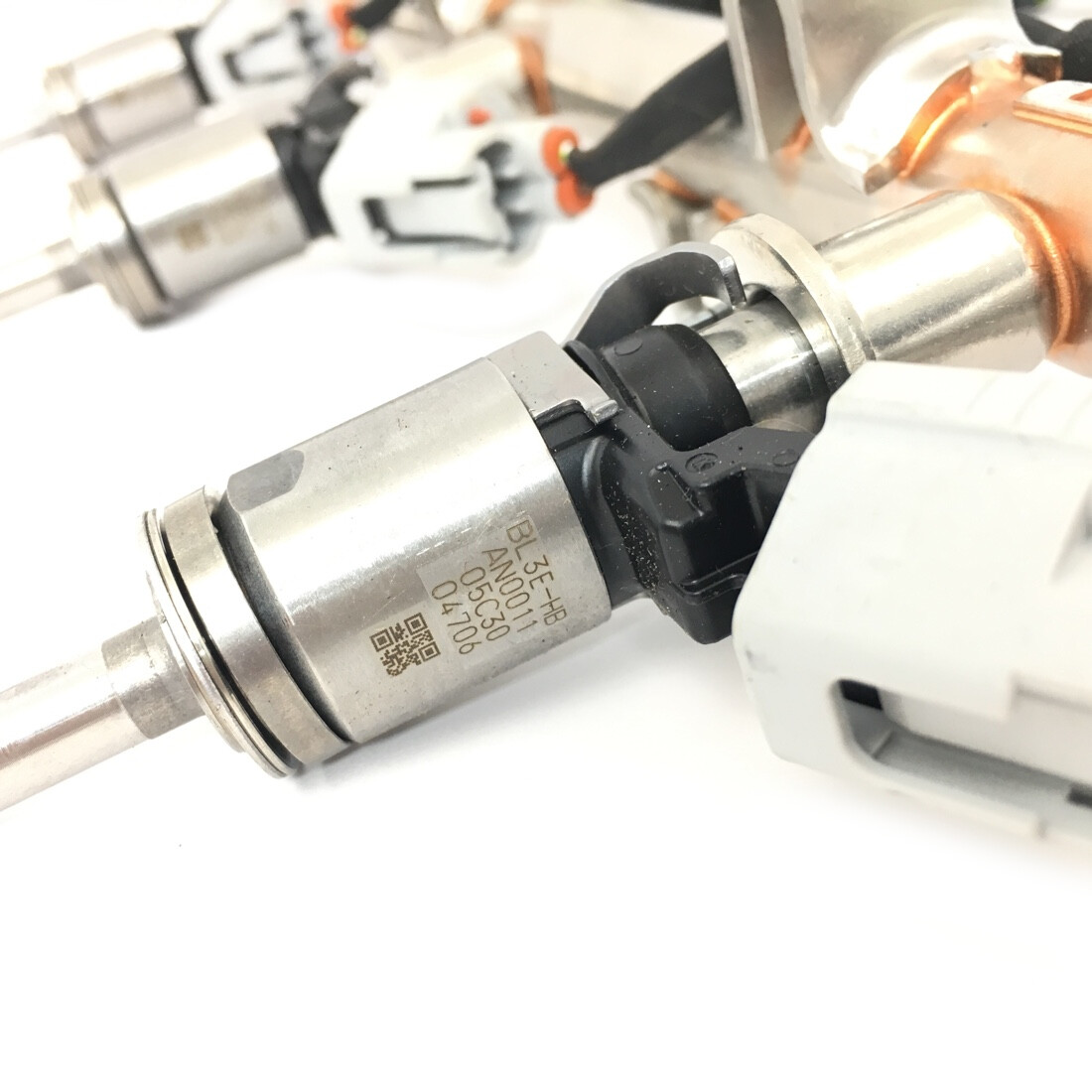 Genuine Ford 3.5L Turbo EcoBoost Fuel Injector Rail Assembly & Injector (6) SET