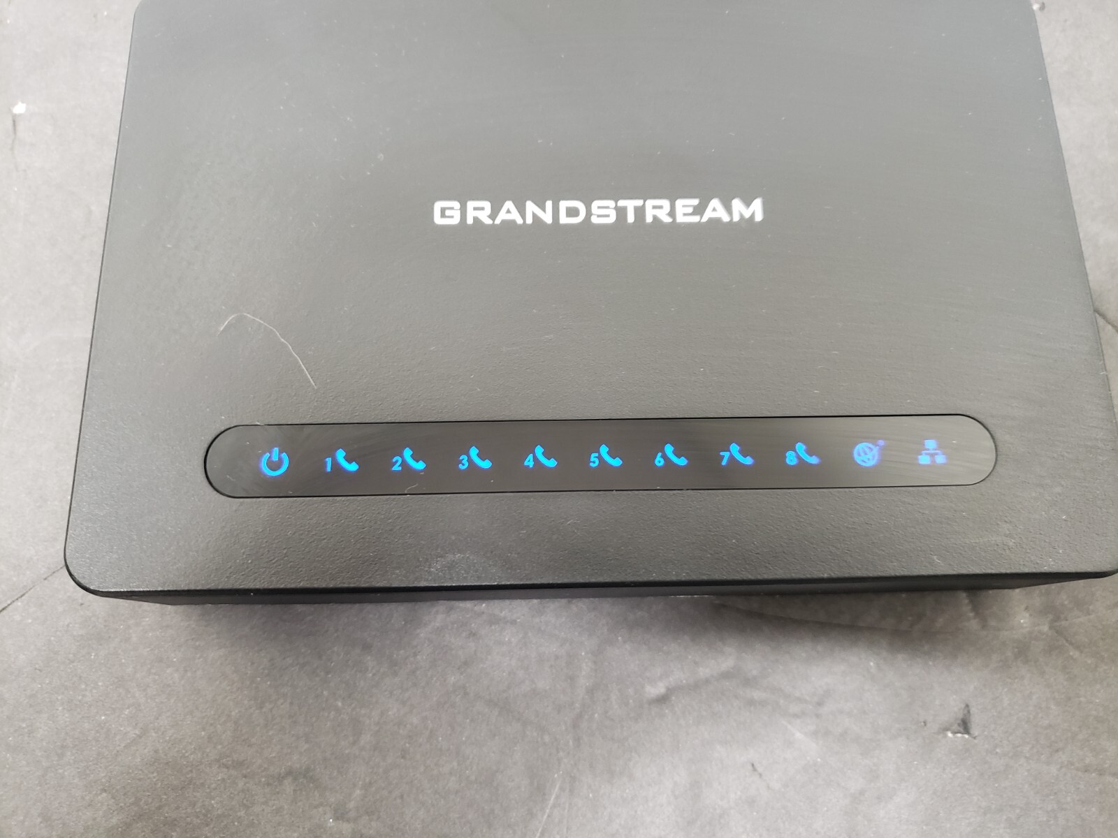 Grandstream HT818 8-Port Analog Telephone Adaptor * READ DESCRIPTION *