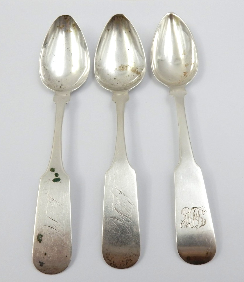 ANTIQUE SET OF THREE .900 COIN SILVER TEASPOONS W/MONO - 44.4 GRAMS TOTAL SCRAP