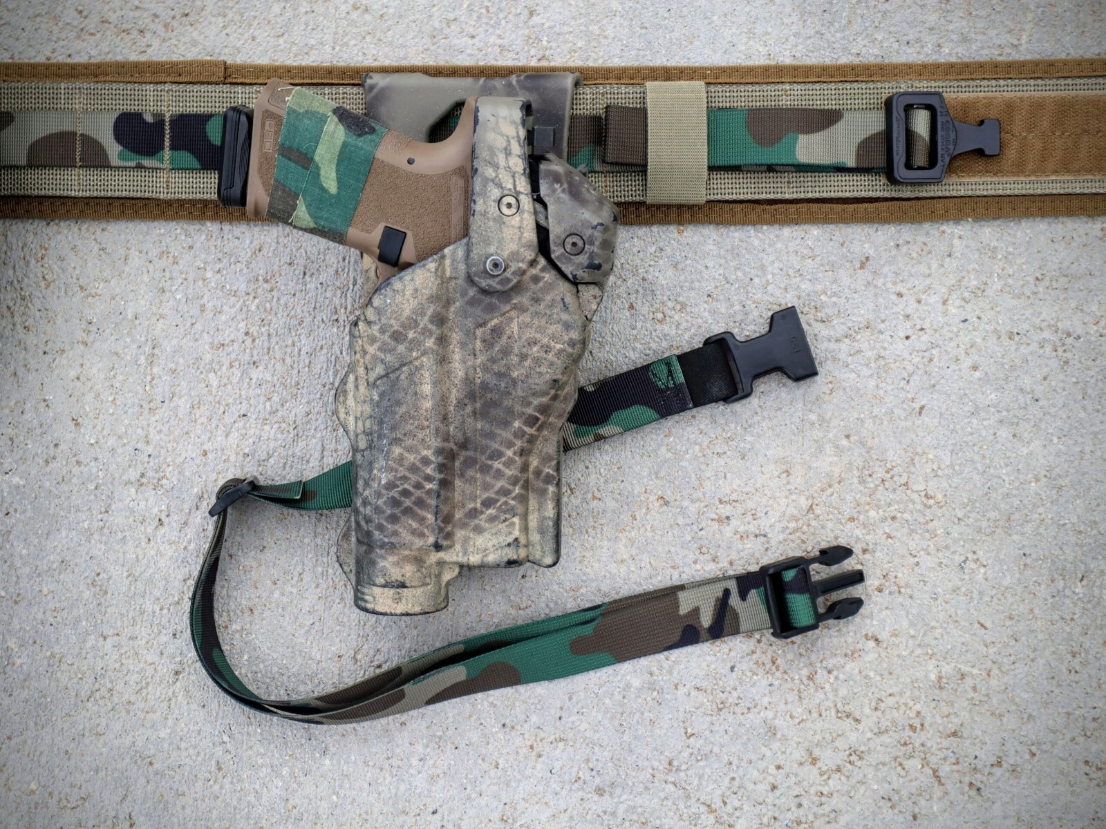 SHEPHERD LEG STRAP - Tactical Thigh Holster band - USA RAPTOR Buckle & Elastic