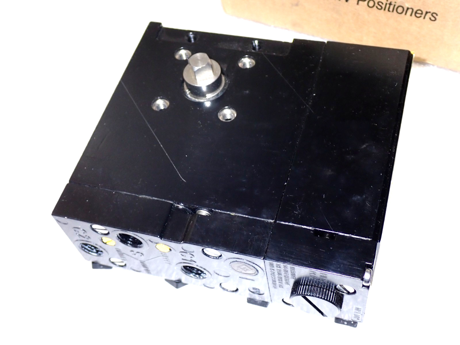 PMV FLOWSERVE EP5XX POSITIONER ORIGINAL NEW