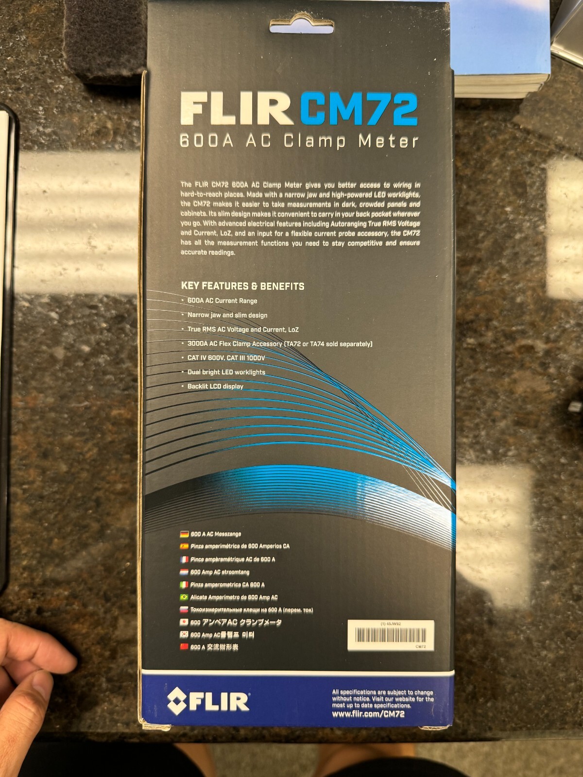 Brand new FLIR CM72 600A True RMS Commercial AC Clamp Meter Factory sealed USA
