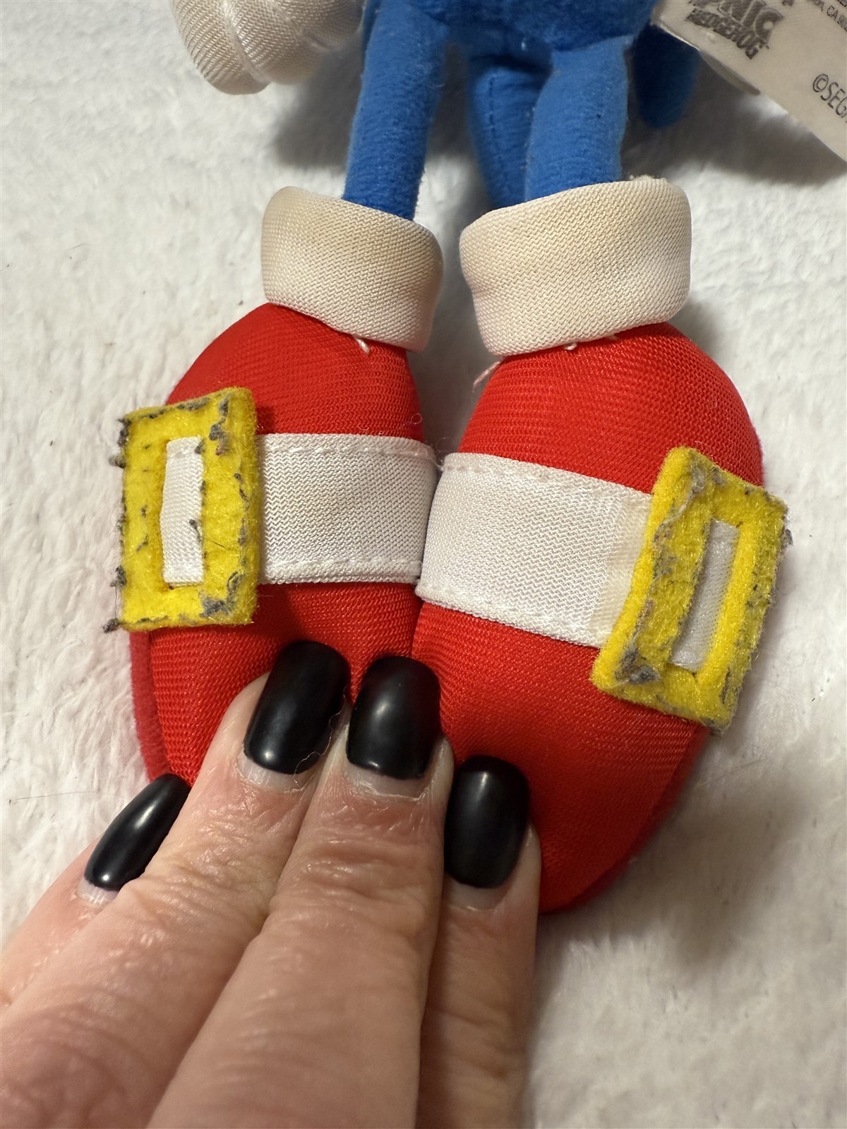 LOT OF 2 SONIC THE HEDGEHOG PLUSH STUFFED TOYS "COULD USE CLEANING"