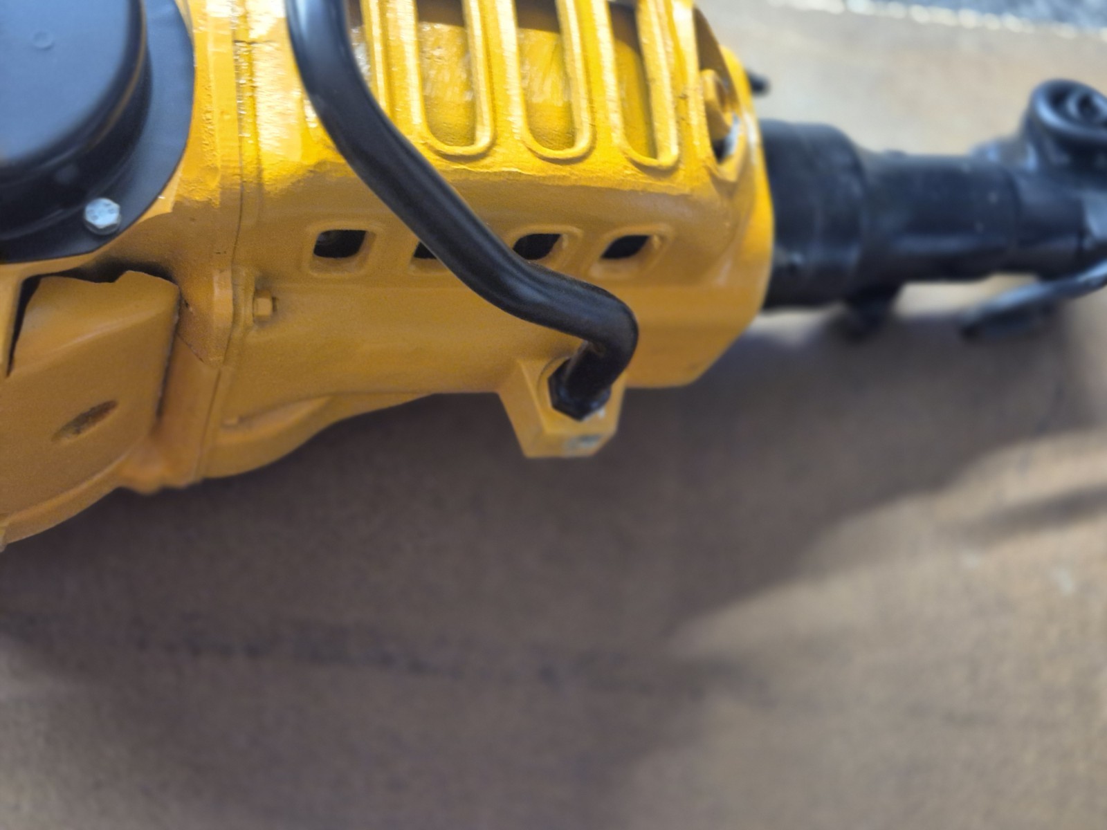 NOS SKIDRIL 180 GAS 4 STROKE BREAKER/DRILLING/PAVING HAMMER W ATTACHMENTS (W3)