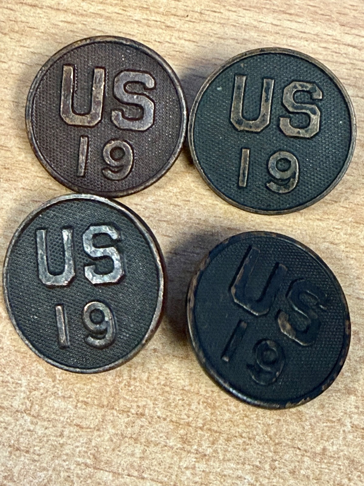 WWI AEF 19th Infantry Subdued & Bronze NCO Collar Discs. A Four (4) Piece Set.