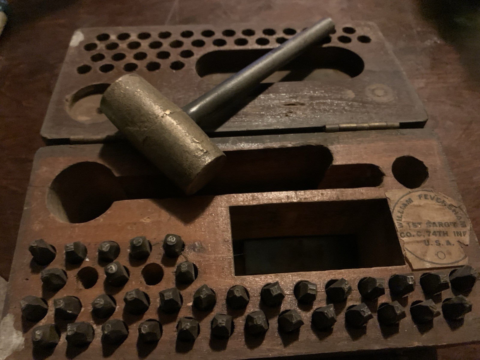 Ww1 Dog Tag And Metal Marker U.S.