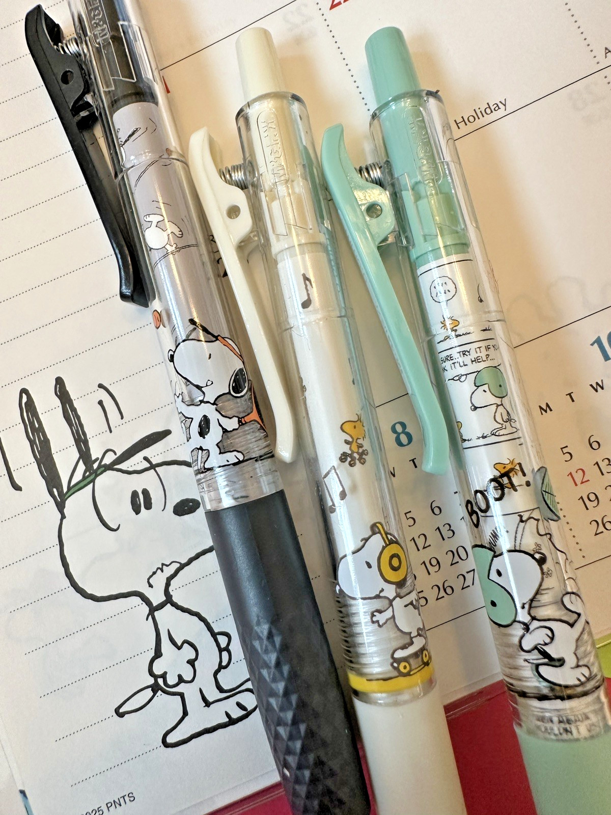 3 x Cute Snoopy Peanuts Pens 0.5mm Black Ink Soft Grip Gift New