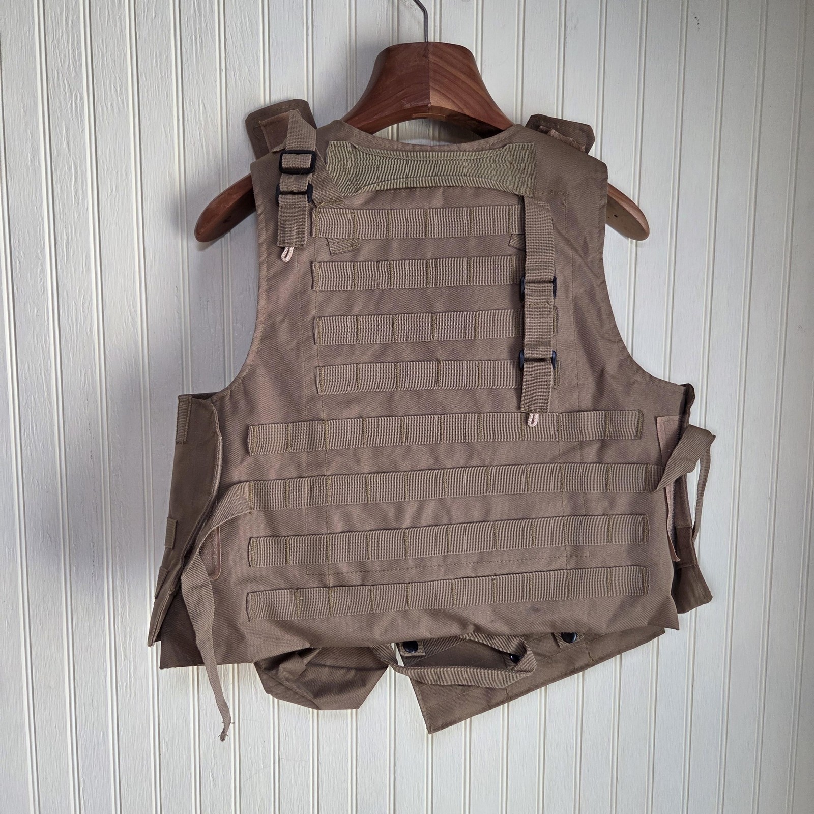 Geissele Tactical Plate Carrier Vest Brown Nylon MOLLE Pouches Hunting Mens