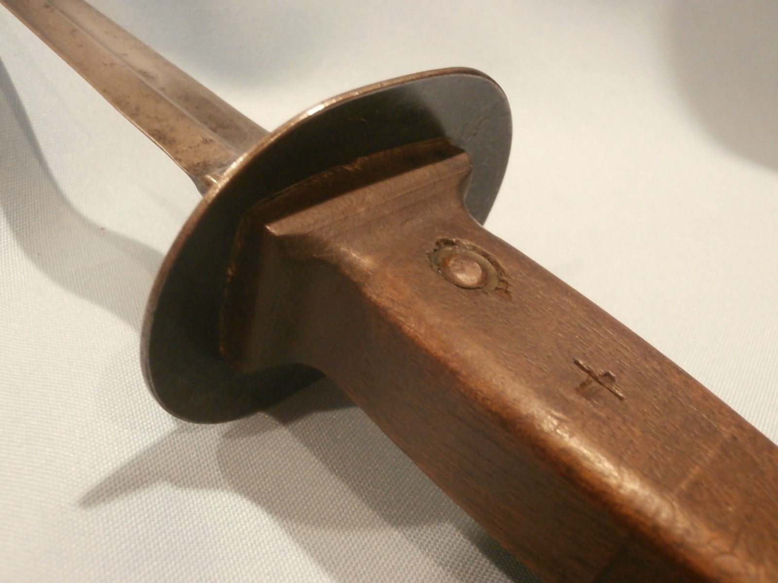 WWI BELGIAN FIGHTING KNIFE PLUS WWI BELGIAN TRAINER SET OF TWO RARE!