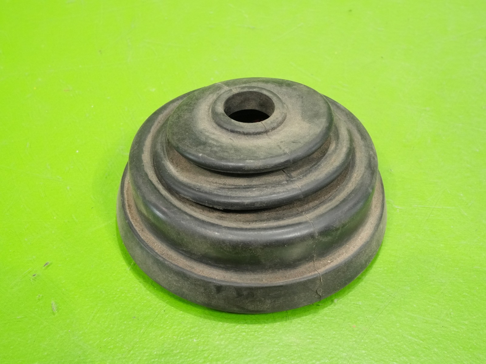 92-95 Civic OEM MT manual trans floor shifter rubber boot surround Honda Acura