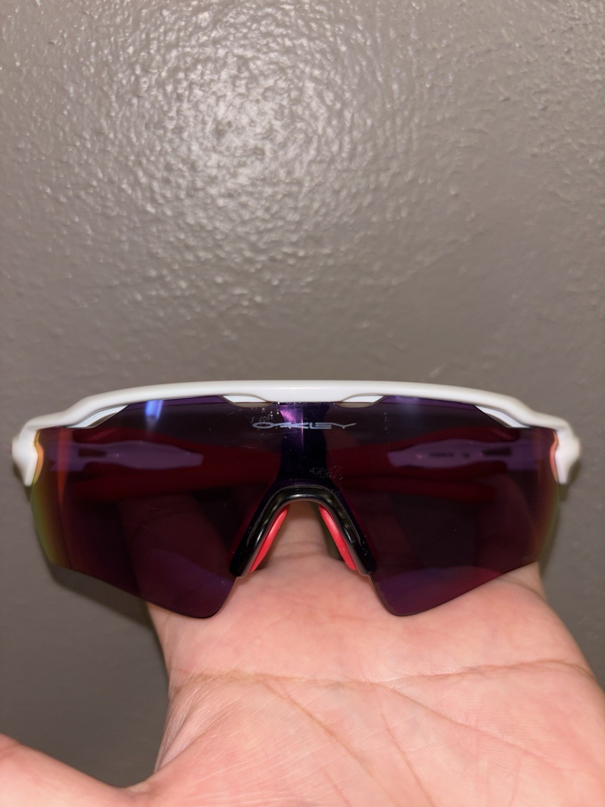 Oakley Radar EV Path Red/White Sports Sunglasses Model OO9208-05. 128 *NO CASE*