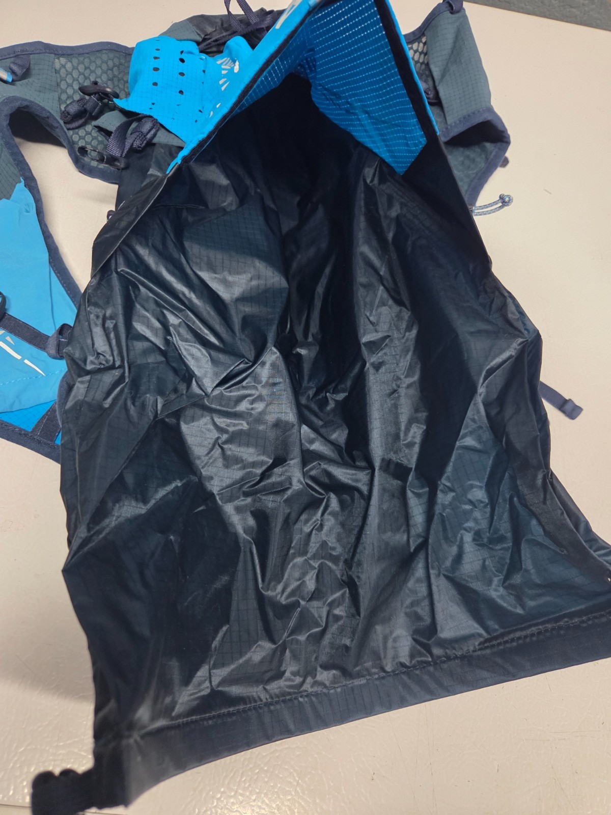 Aonijie Running Hydration Pack C9104S With 1.5L Bladder