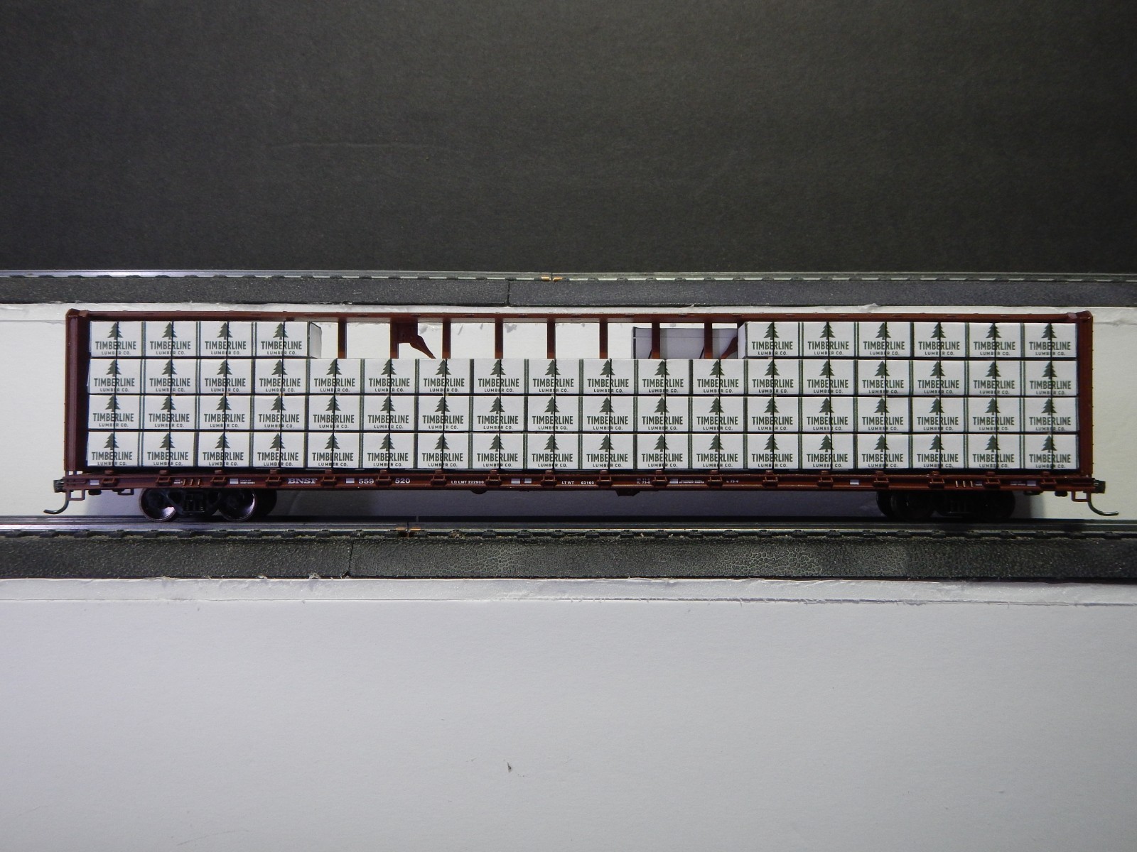 Ultimate Solid Maple Wrapped Lumber Load for HO Scale 72'/73'  Centerbeam Cars