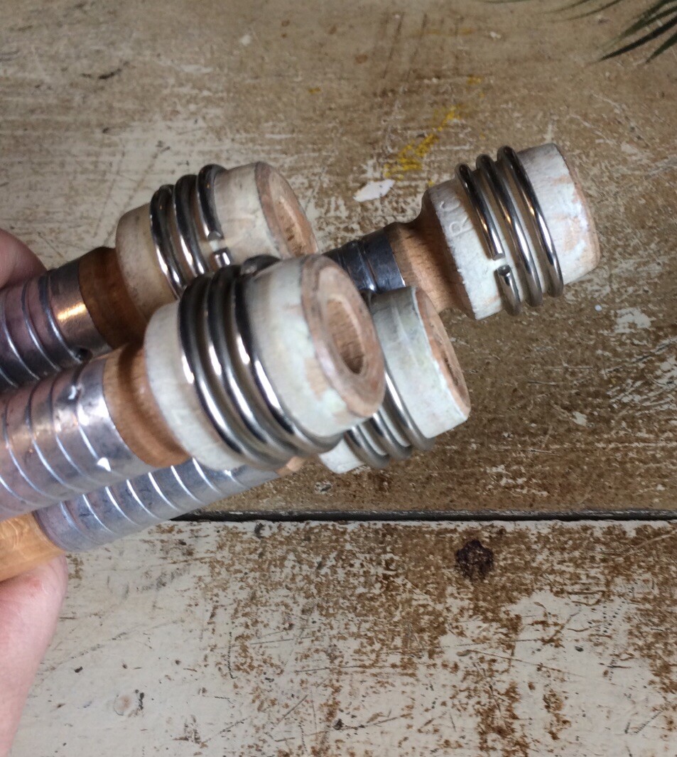 Lot of 12 Textile Mill Wooden Vintage Spools Bobbin Quills 7" Primitive Lot#RWB