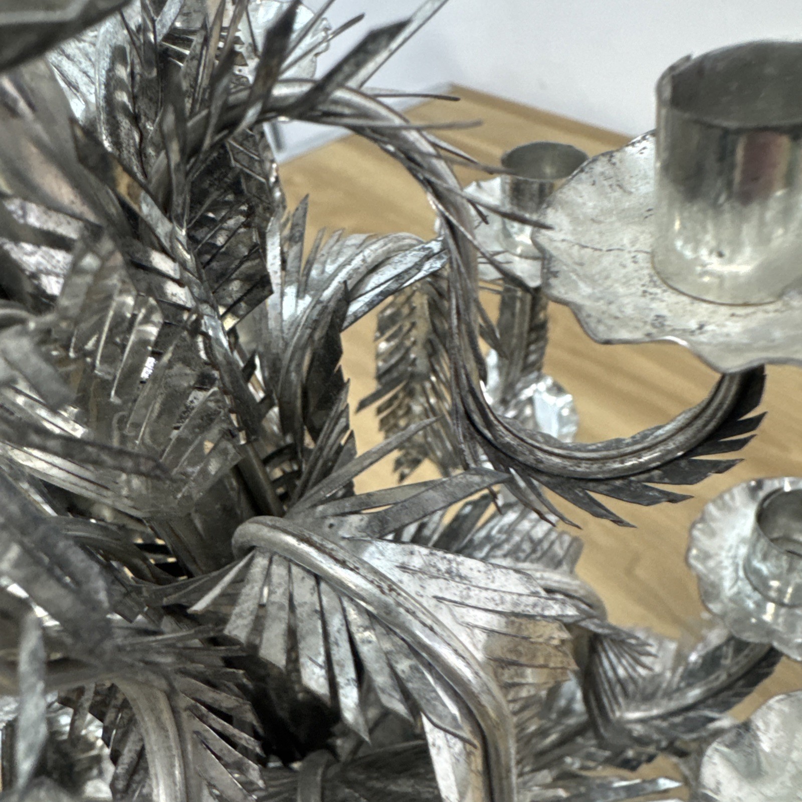 Elegant Rare Mexico Tin Art 25 FEATHER Candelabra Christmas Tree