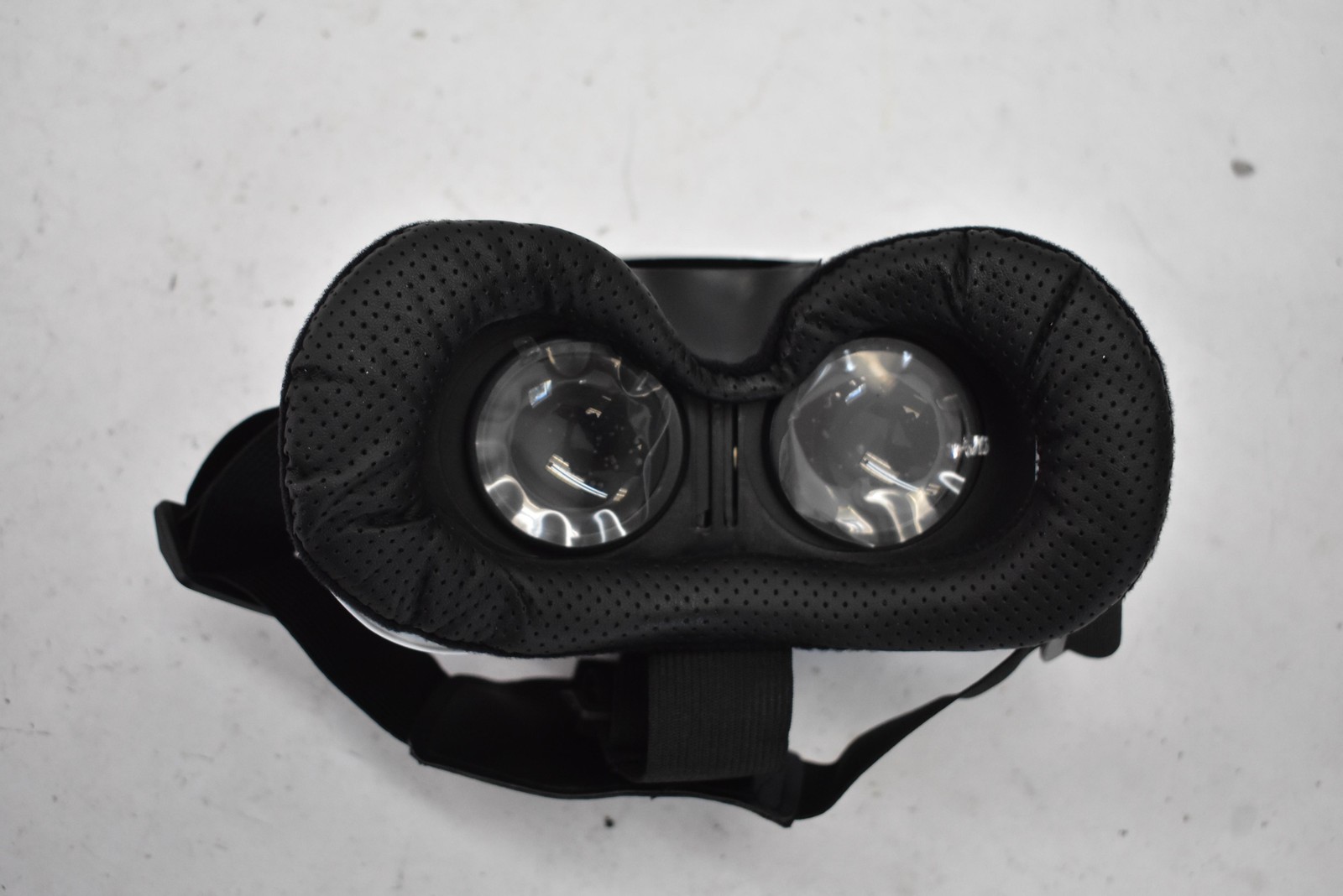 VRPARK V5 Virtual Reality Goggles Headset Black/White 3D Smartphone Adjustable