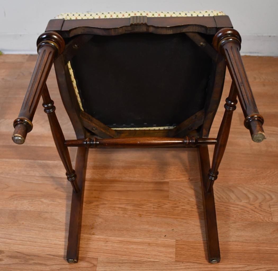 1920s SET of Antique French Satinwood Vanity Makeup table / Chair and Mirror