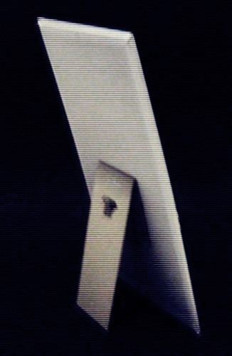 1 White Necklace Chain Bracelet Easel Jewelry Display Stand with 7 Hooks