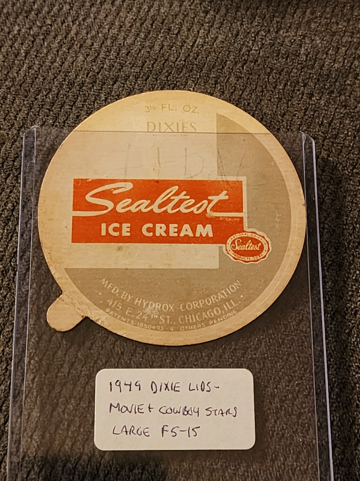 1949 Wanda Hendrix Dixie Cup Lids Sealtest Movie Stars Large (F5-15)