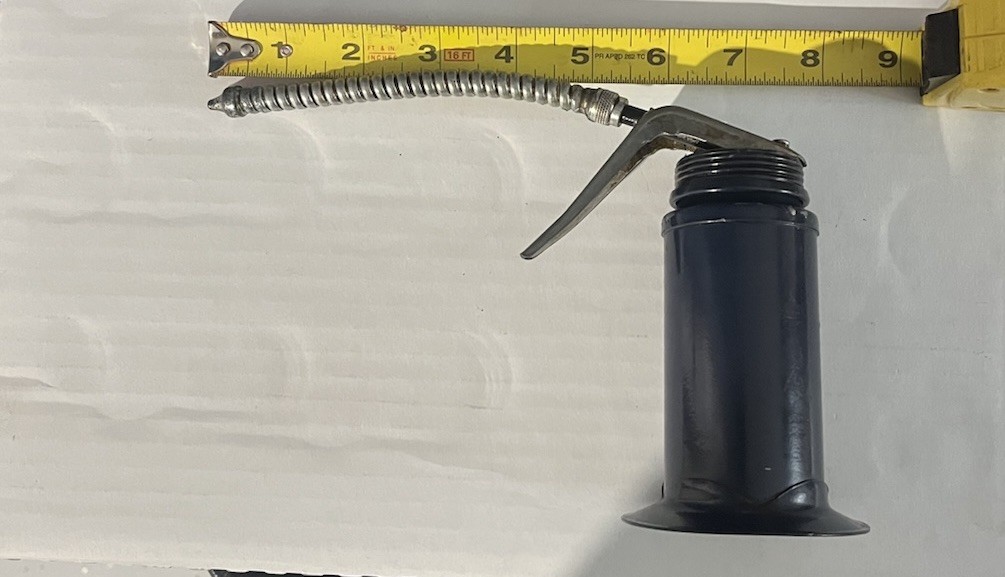 (3) Vintage Finger Pull Oilers Oil Cans Of Various Sizes & Brands