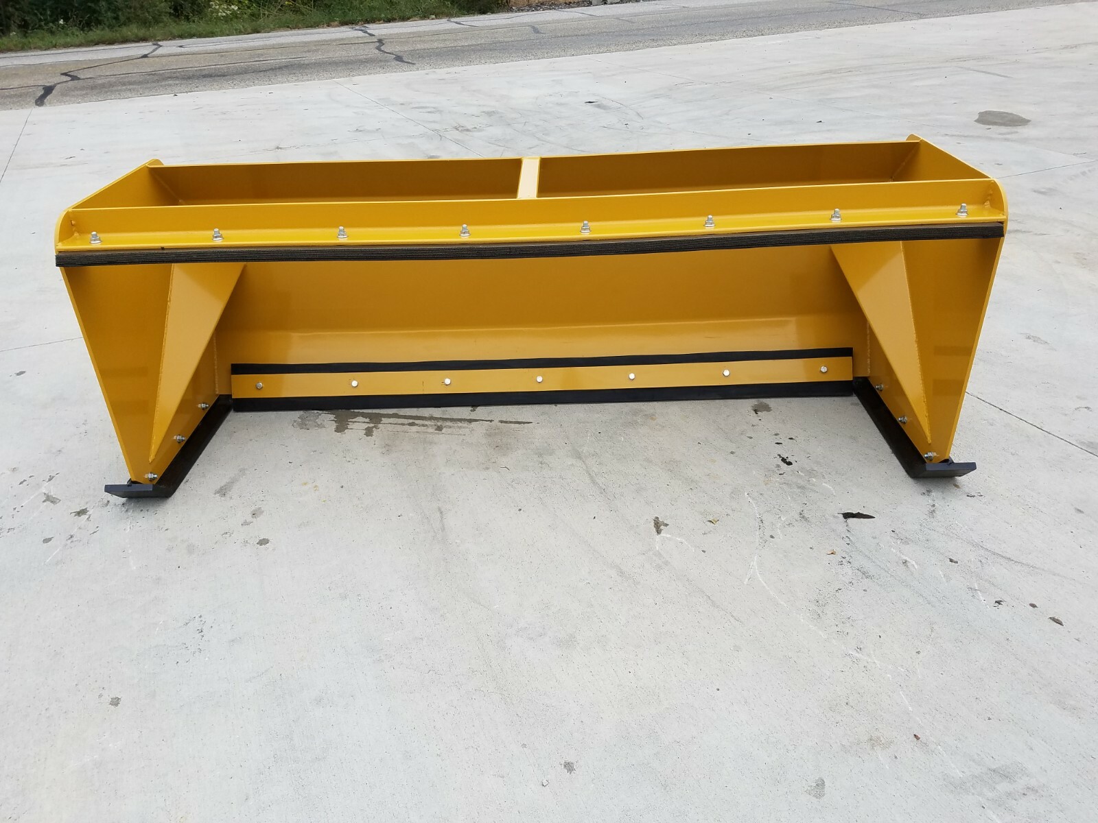 7' XP30 CAT YELLOW SNOW PUSHER W/ PULLBACK BAR- Skid Steer Loader– FREE SHIPPING