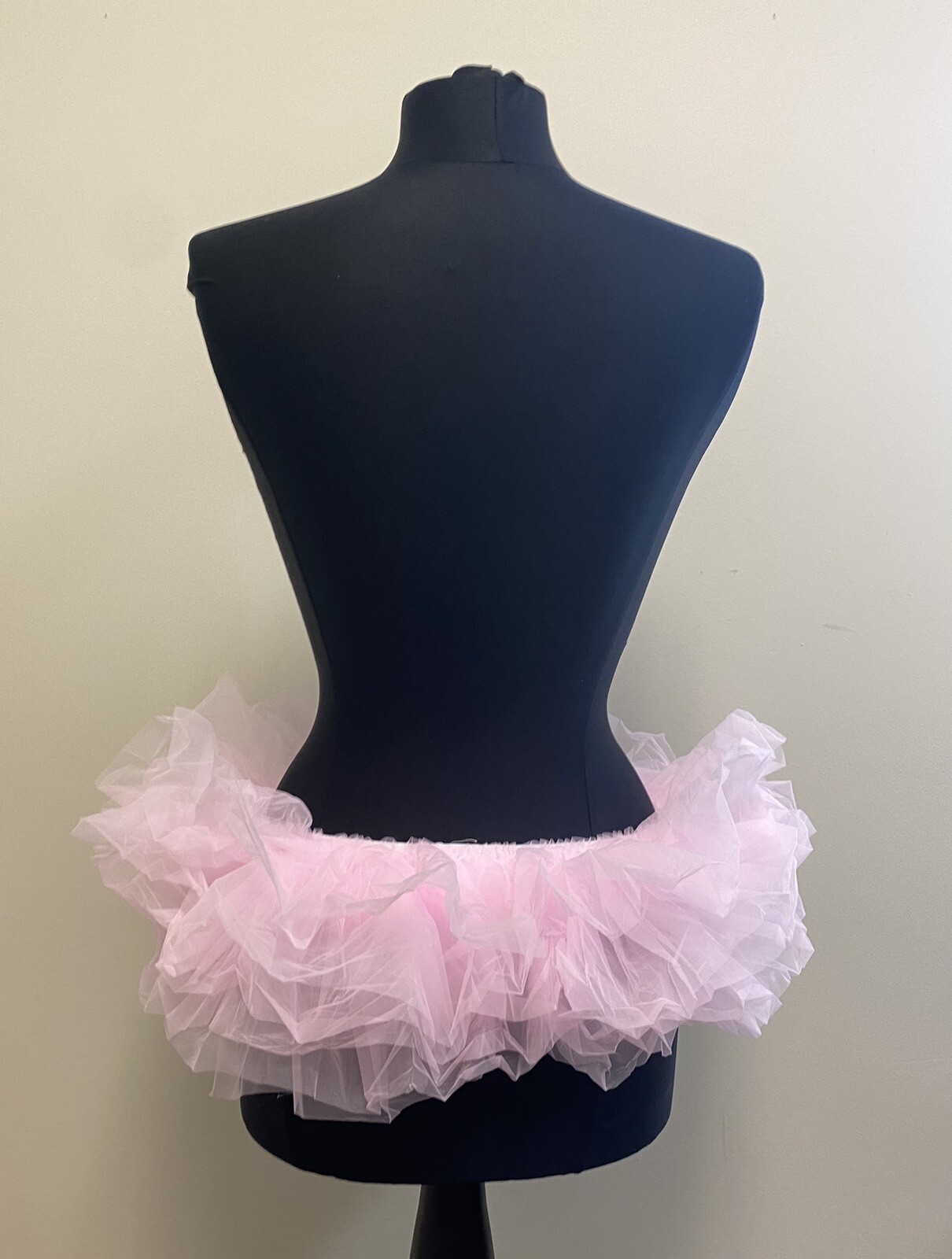 BellaSous Adult Narrow Tutu Light Pink Plus Size Fun Run Costume Halloween