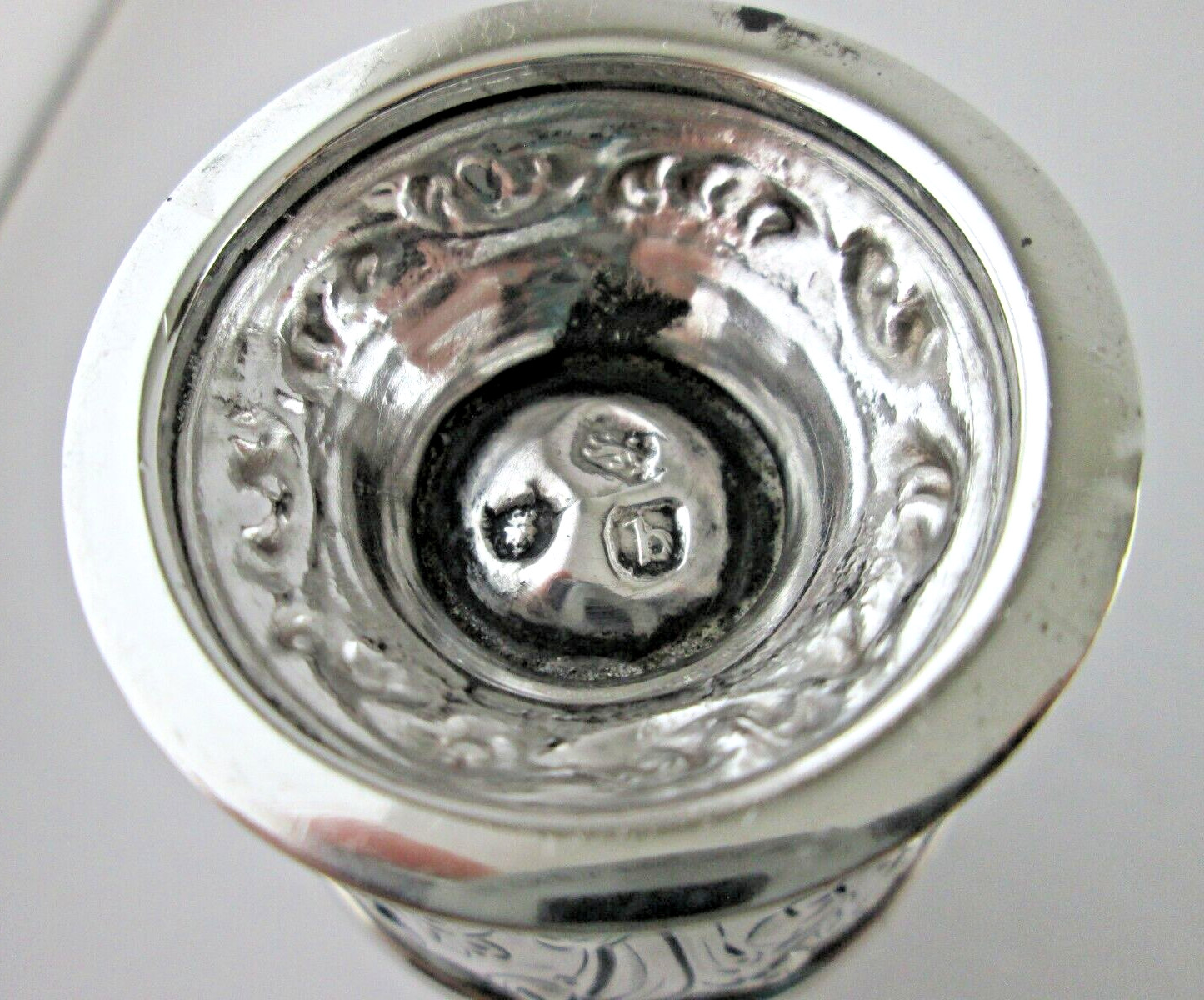 Impressive 1737-8 English Early Georgian Sterling Silver Caster Shaker Muffineer