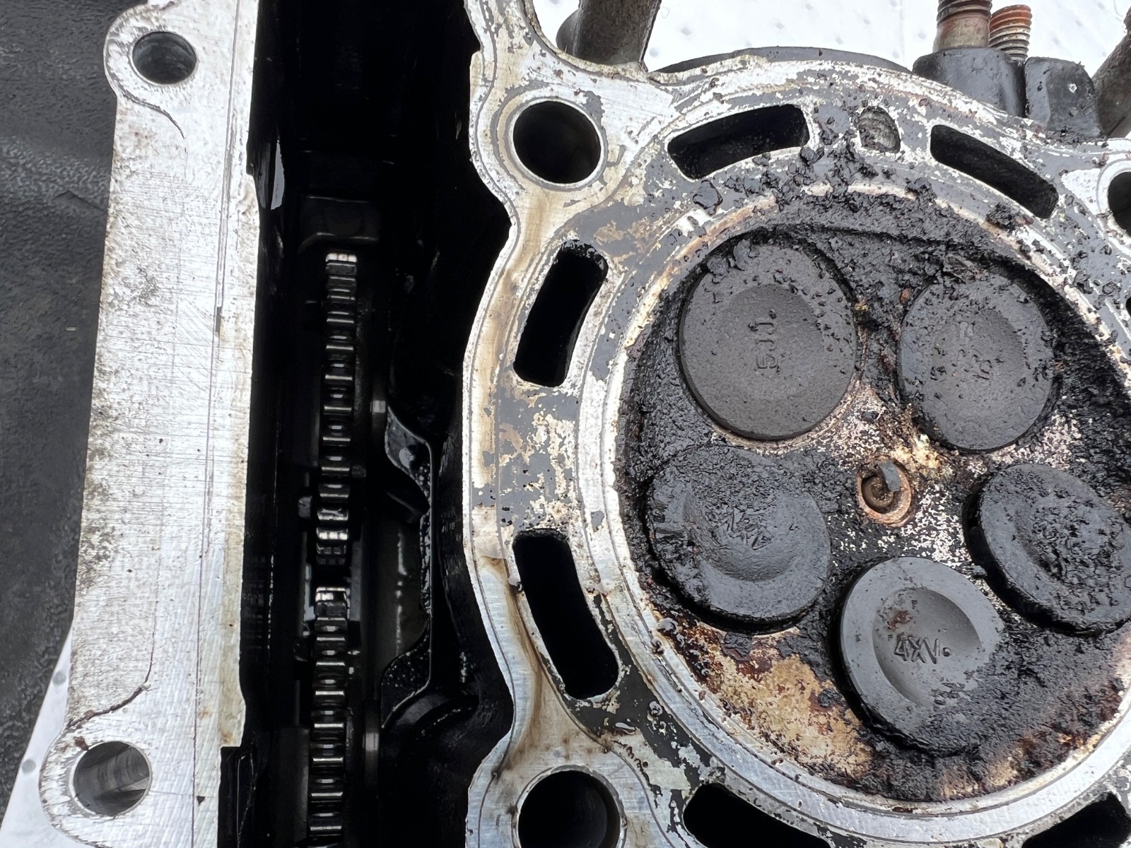 1998-2001 Yamaha R1 Yzf 1000 engine motor cylinder head camshaft cam valve cover