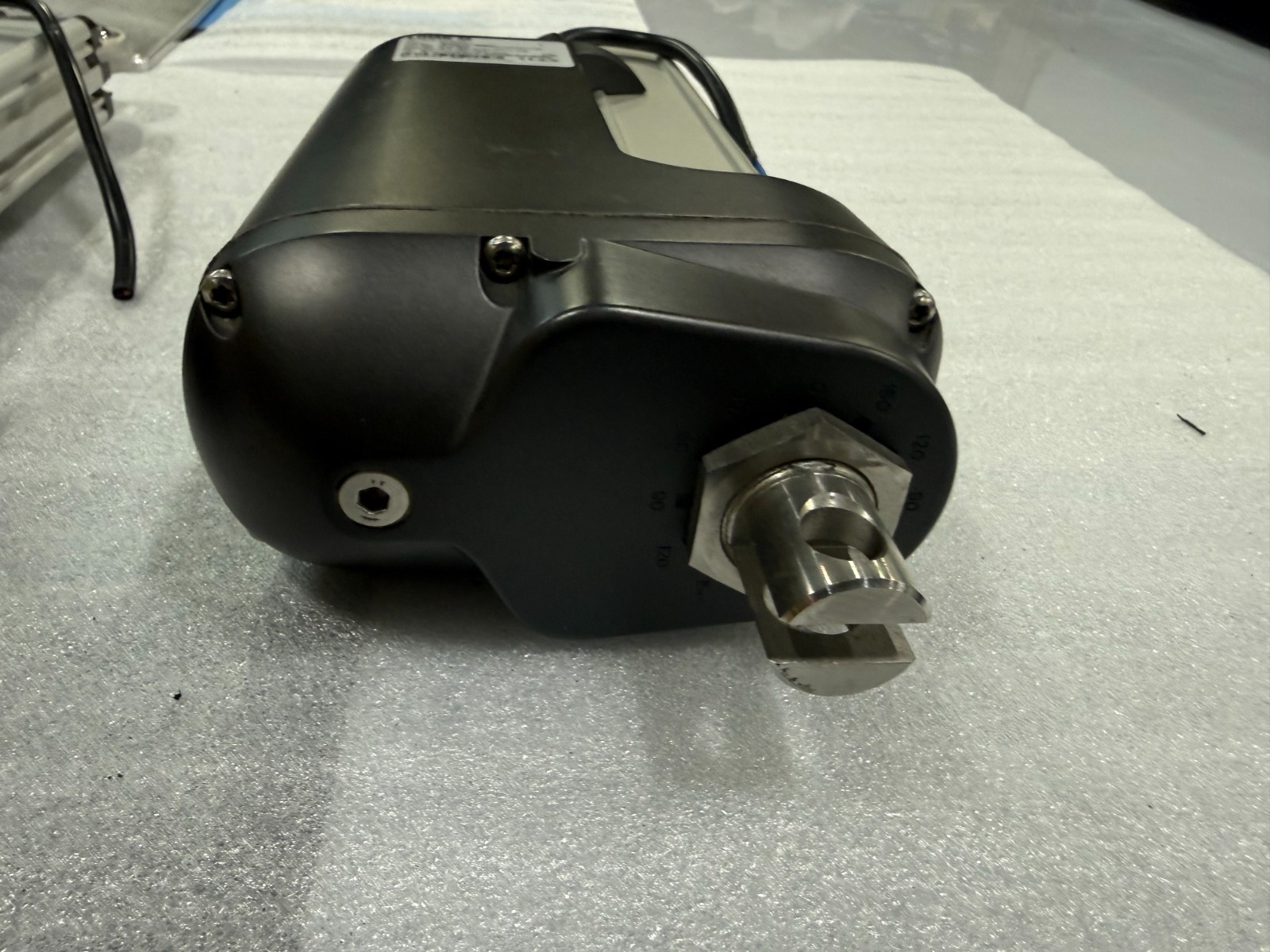 Linak LA 36 Actuator 12 Volt 6" stroke 6,800 Newtons