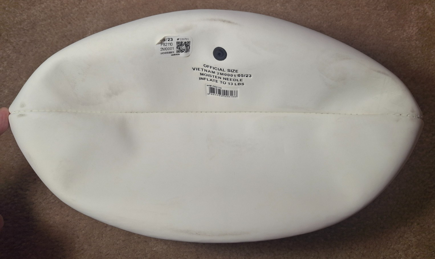 ADIDAS NCAA MISSISSIPPI STATE BULLDOGS AUTOGRAPH FOOTBALL BALL, P82110