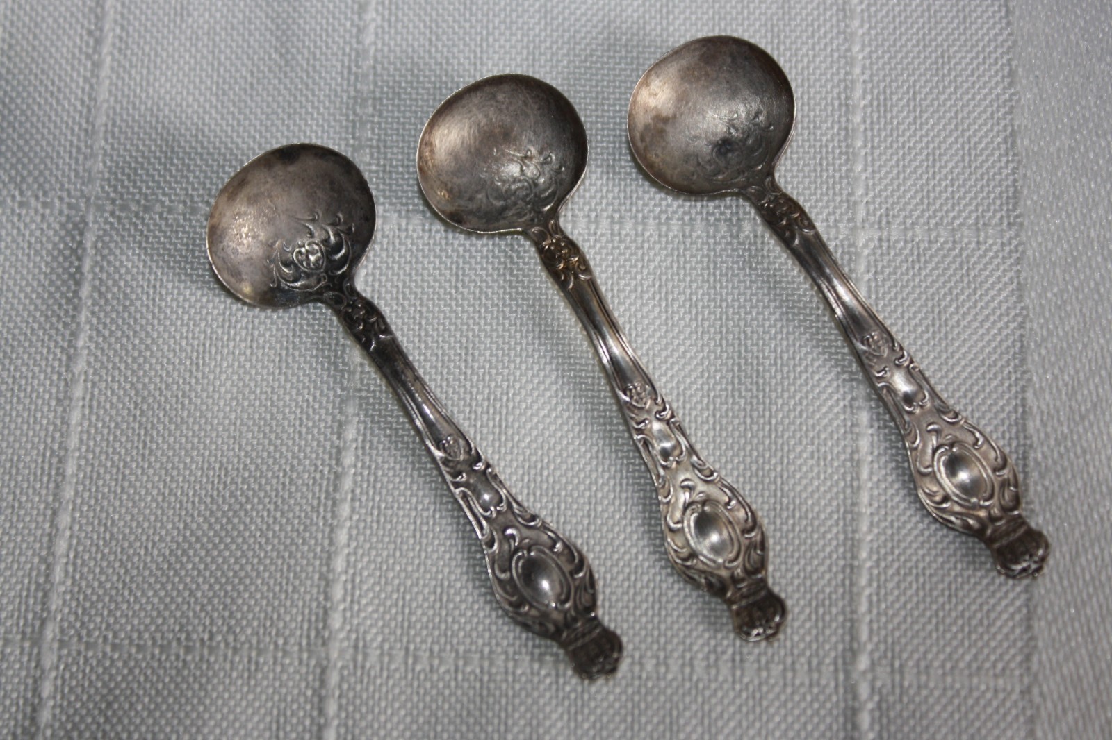 Vintage 3 Sterling Silver Salt Cellar Dipping Spoons/Mini Salt Pepper Shakers