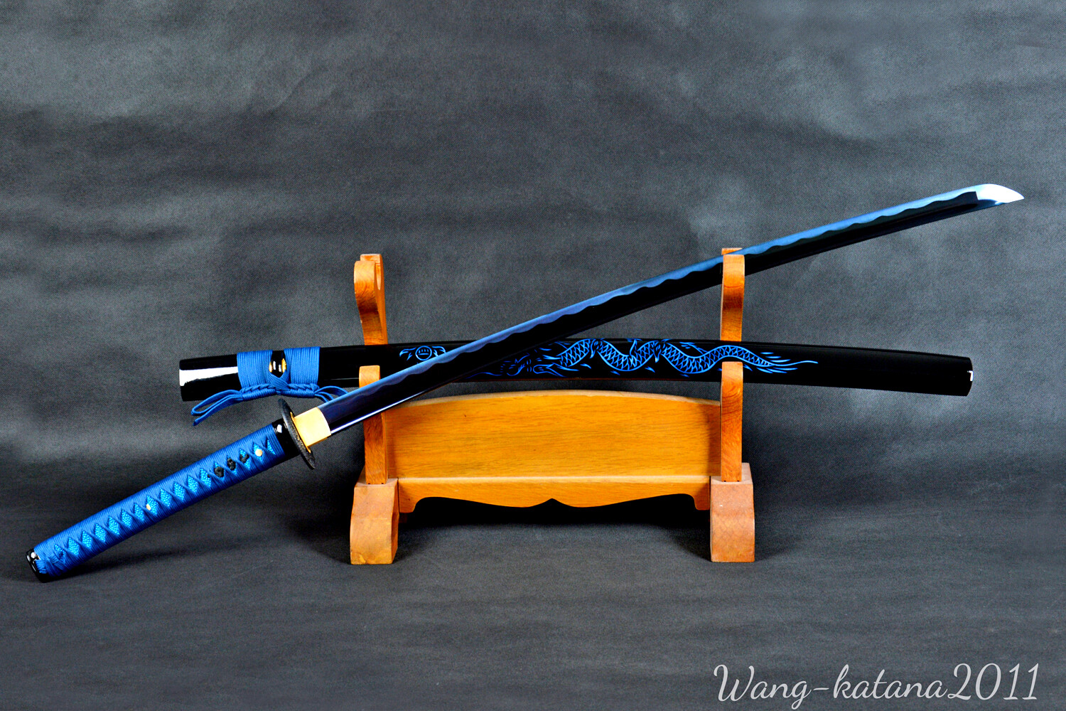 All Blue Katana 1095 Steel Battle Ready Japanese Samurai Sharp Functional Sword