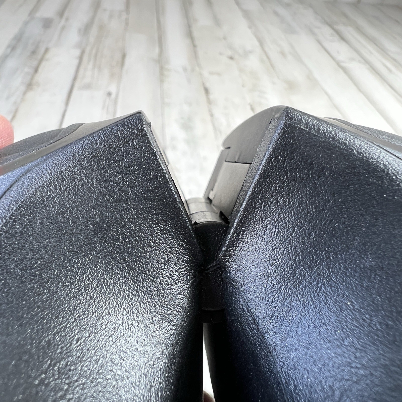 Bushnell Xtra-Wide 4x30 Spectator Sport Binoculars 900' Field of View