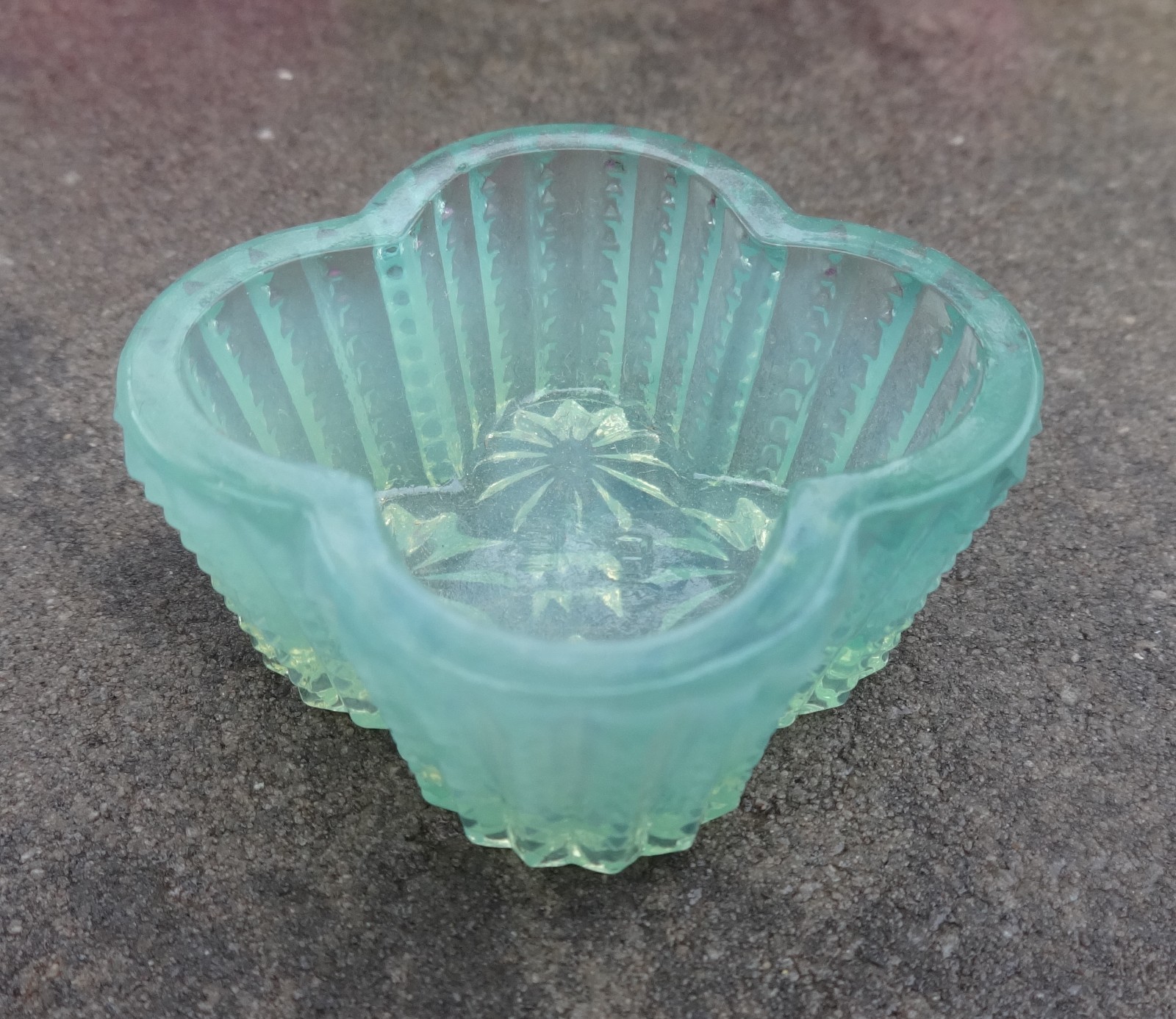 E. E. Ed Bowman Jadeite Jadite Jade Green Glass Open Salt Dip, Cellar, Dish!