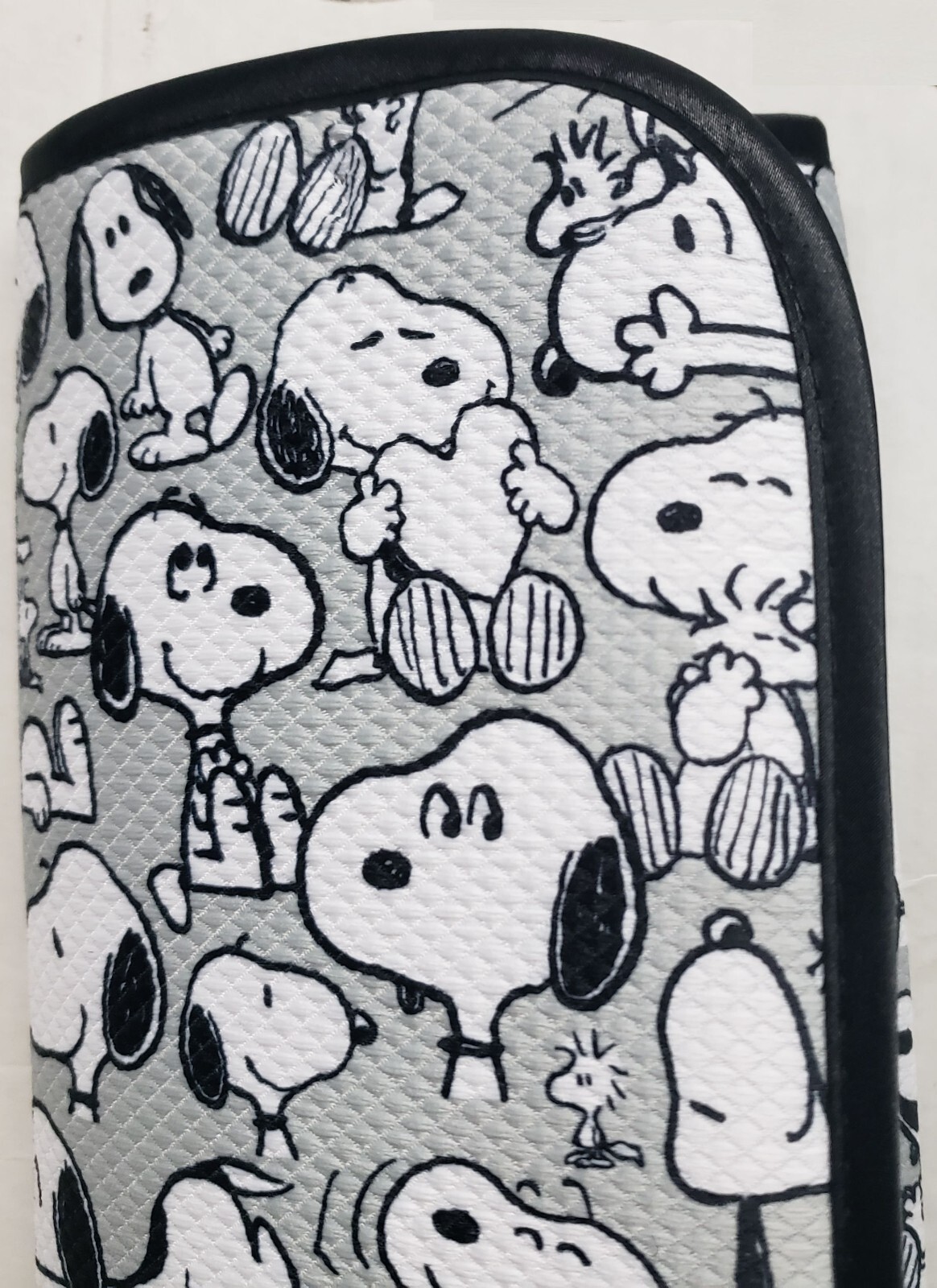 Microfiber Dish Drying Mat(16"x18") PEANUTS BLACK & WHITE SNOOPY DOGS ON GREY,BB