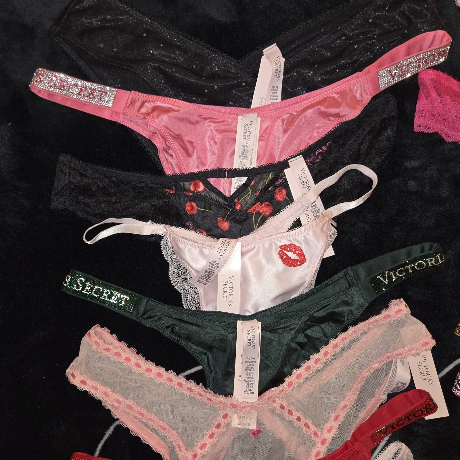 New! Victoria's Secret Mixed Panty Bundle❤️ Newest Styles Only🩷 XS-XL💕💕❣️❤️❤️