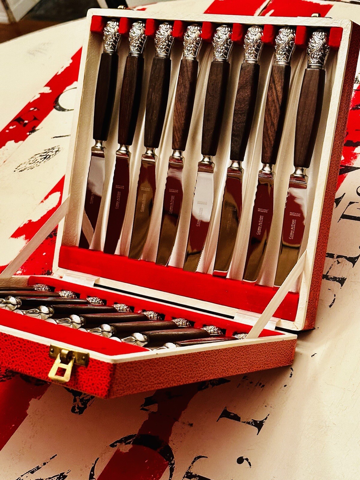 Rare16-PieceCork&Son EnglandKnife/ForkBoxedRosewood Handle/Silver Cap CutlerySet