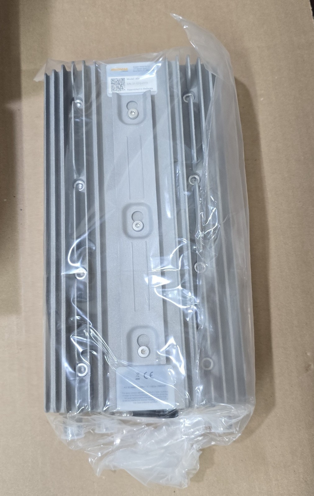 New Mimosa A5C Access Point MU-MIMO 4x4 Gigabit AP IP67 5.15 - 6.2 GHz 500+ Mbps