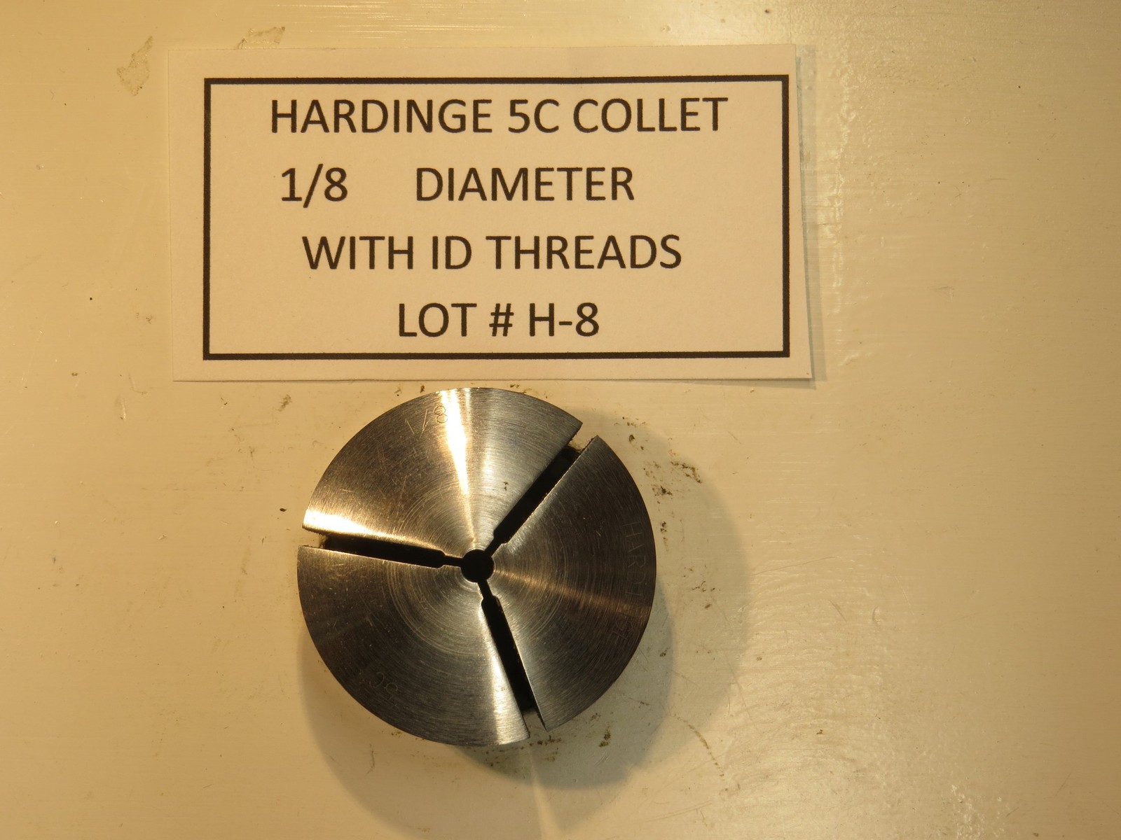 HARDINGE ROUND 5C COLLETS WITH AND WITHOUT ID THREADS - RACK H