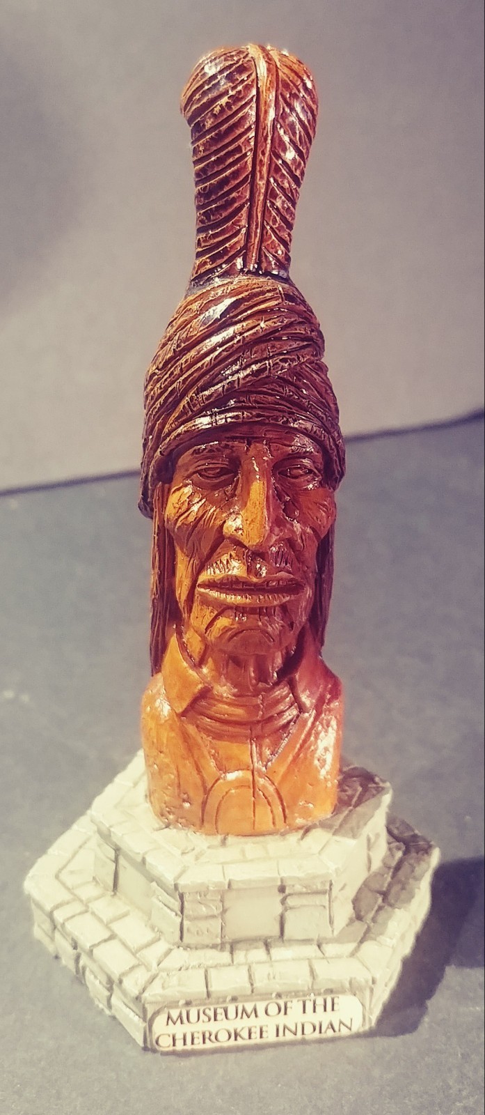 INDIAN CHIEF SEQUOYAH ,CHEROKEE N.C. STATUE, EXCELLENT CONDITION, FREE SHIPPING