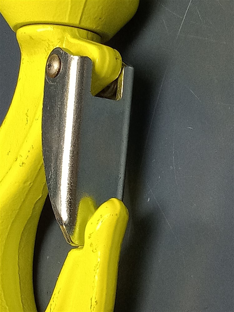 Gunnebo Z101347 / 590462, LKN-13-10, 15,000 lbs WLL, Eye Swivel Hook - w/Latch